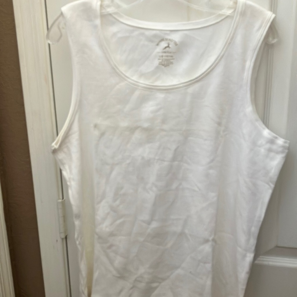 FINAL MARKDOWN White stag ribbed tank top large